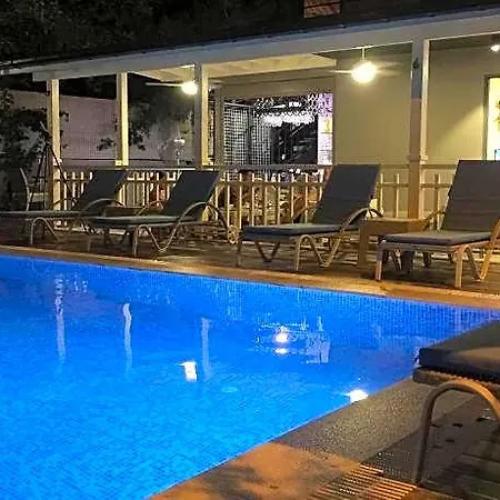 Frühstückspension Centre 4*
