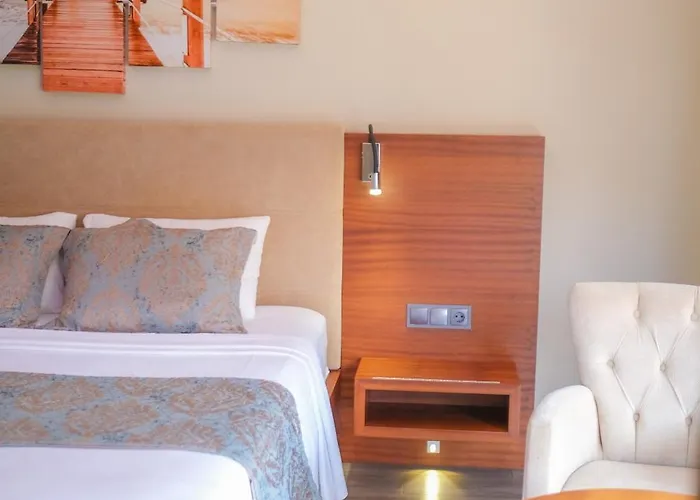 Centre Bed & Breakfast 4*